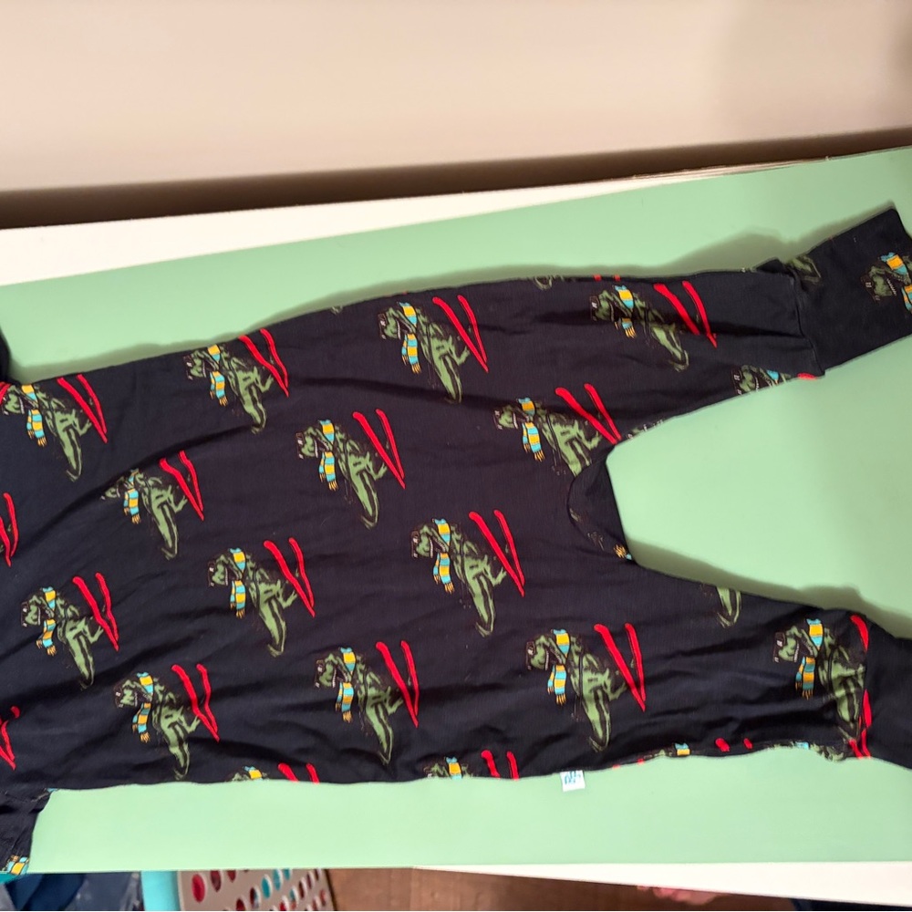 Posh Peanut Christmas Skiing Dinosaur 12-18 month NWT